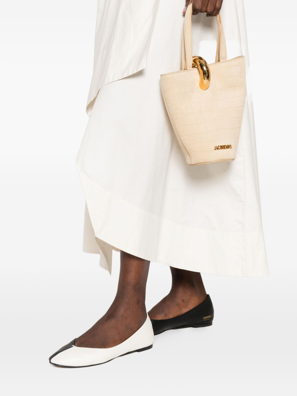 JACQUEMUS LE PETIT LEATHER DOLL BUCKET BAG